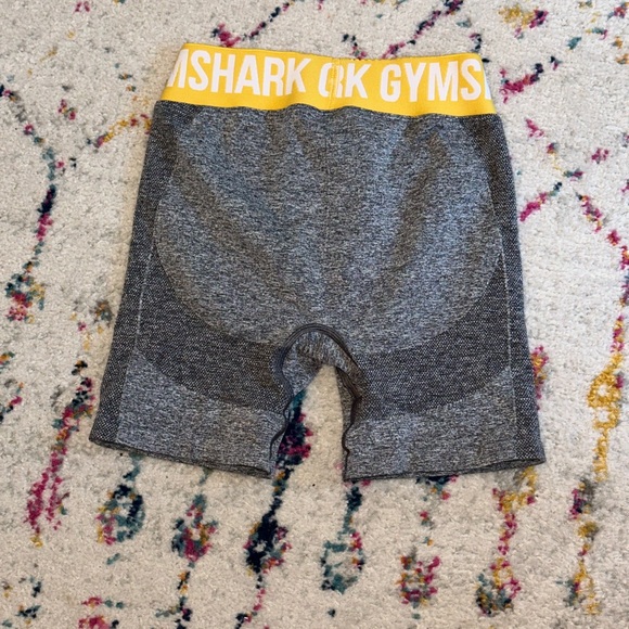 Gymshark Shorts - Picture 1 of 2